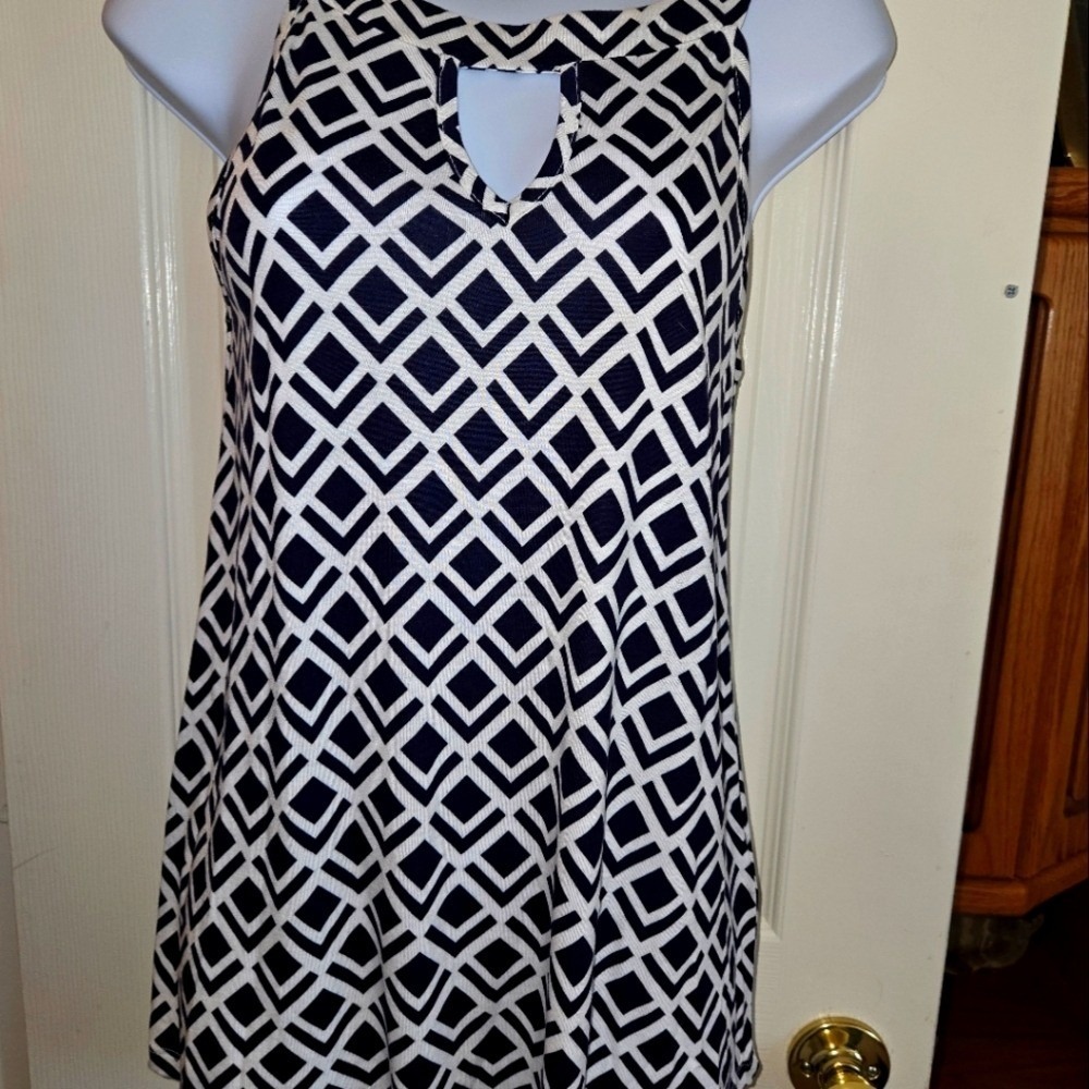 Lascana Women's‎ Sleeveless Top Size 0/2 Navy and White NWOT